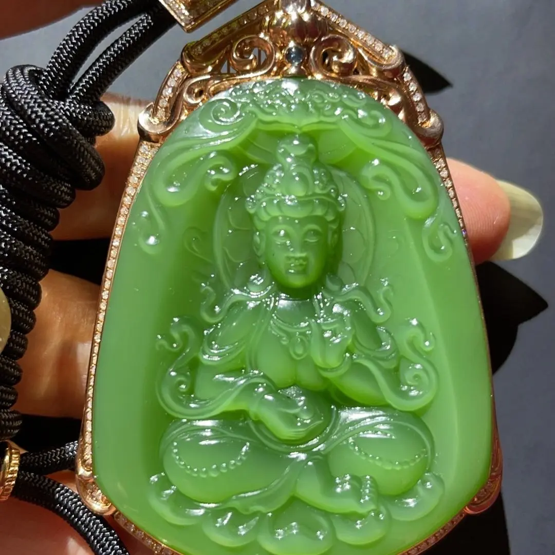 新疆和田玉碧玉观音吊坠