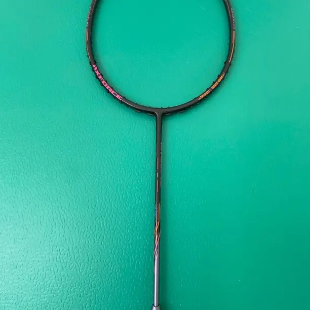 无标平替雷霆80全碳素进攻型超轻羽毛球拍男女适用耐打训练拍