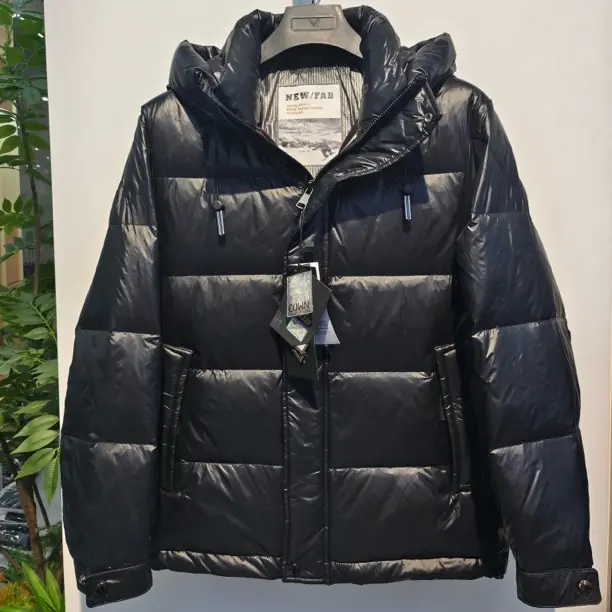高品质男款羽绒服8289