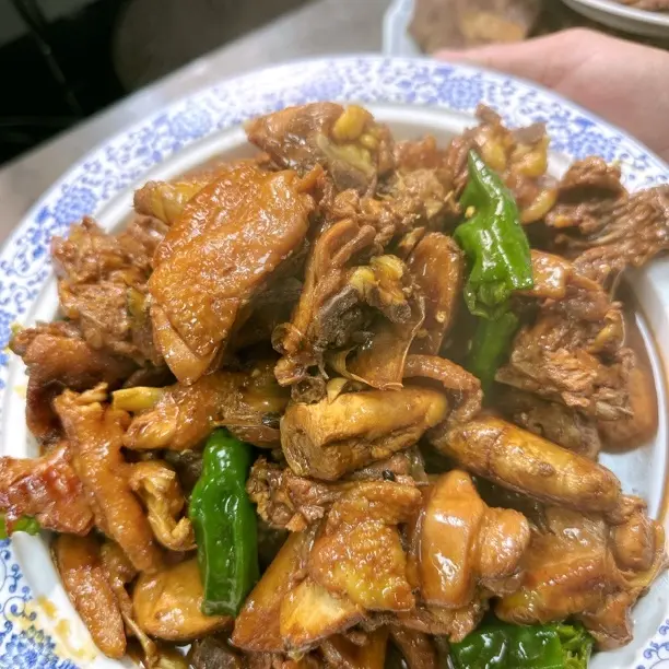 阿强家的特色炒鸡·