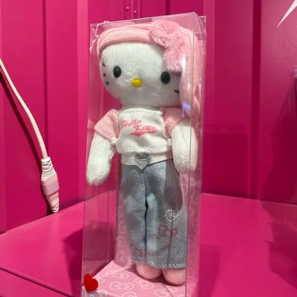 机场限定竞速系列长腿凯蒂猫丹尼尔关节可动挂件