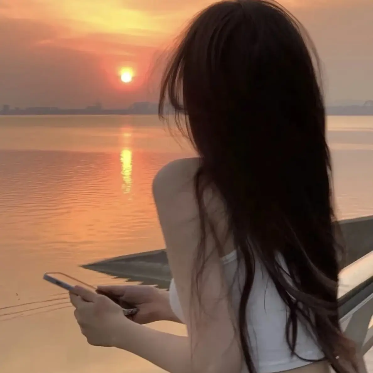 喜淘美衣短款辣妹风吊带背心内搭外穿美背设计感十足