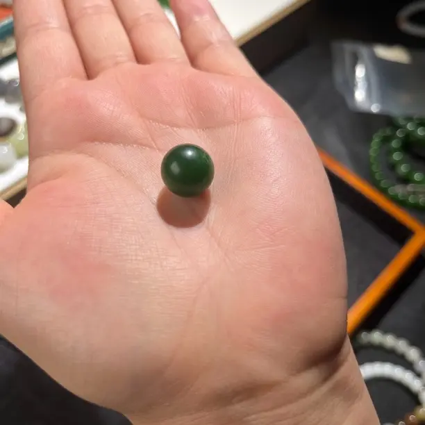 和田玉单珠约卡13