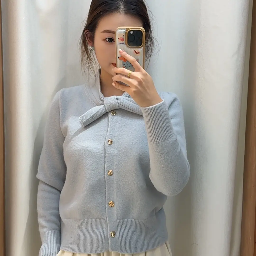 法式蝴蝶结领口针织开衫女秋冬设计感单排扣简约百搭毛衣外套上衣