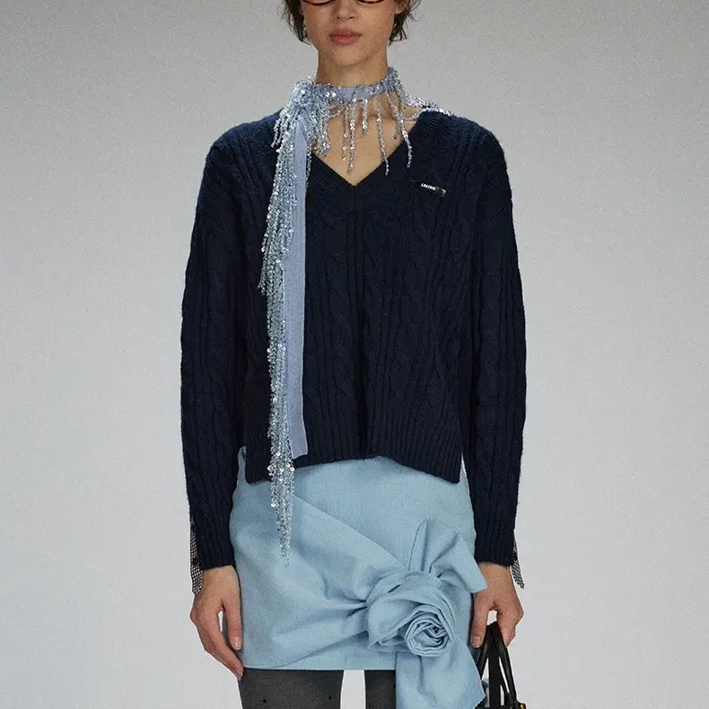 【LACERTA/莱瑟塔】2025冬季新品配饰彩色针织亮片流苏长条围巾