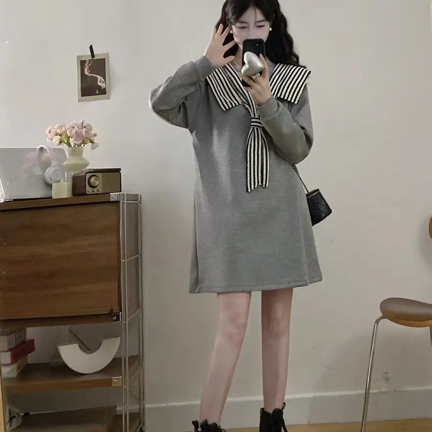 成人常规款长袖大码连衣裙H型常规中长裙海军领披肩