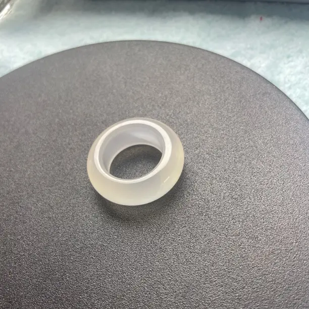 玛瑙玉髓男女通用戒圈