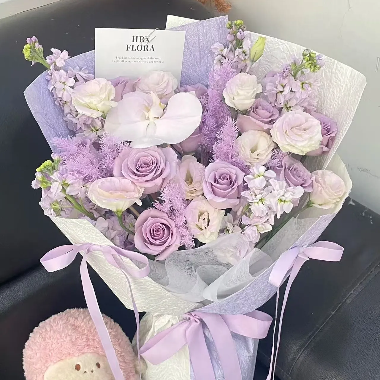 【致美丽的你】薄雾紫玫瑰混搭蝴蝶兰鲜花花束 送老婆女友闺蜜生日礼物 花店送花上门
