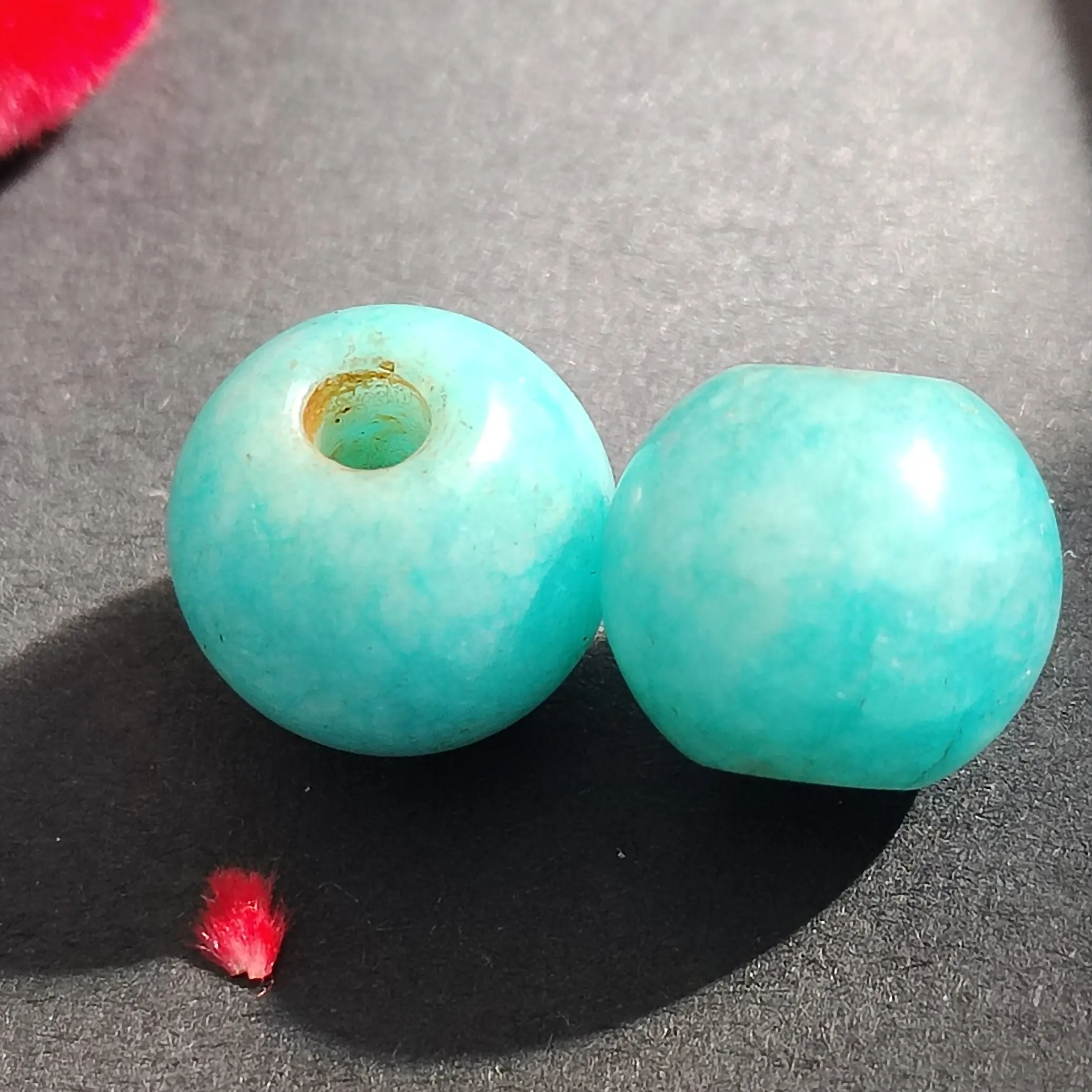 天然玛瑙老天河石苹果珠吊坠1对，尺寸14mm，文玩配饰