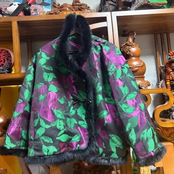 云贵人国风提花棉服6018