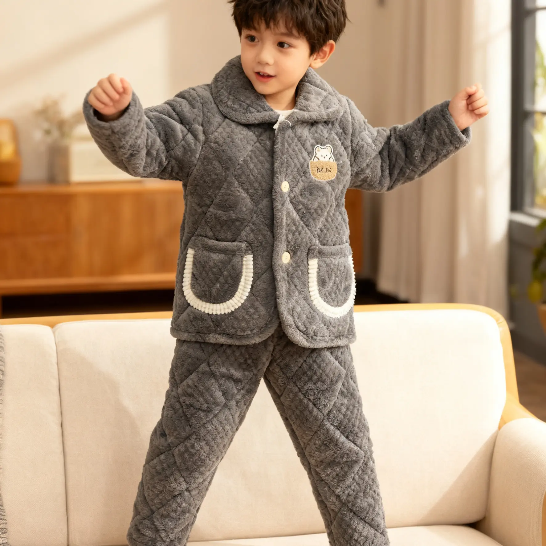 三层夹棉法兰绒冬季加绒加厚家居服睡衣套装保暖男童一套过冬