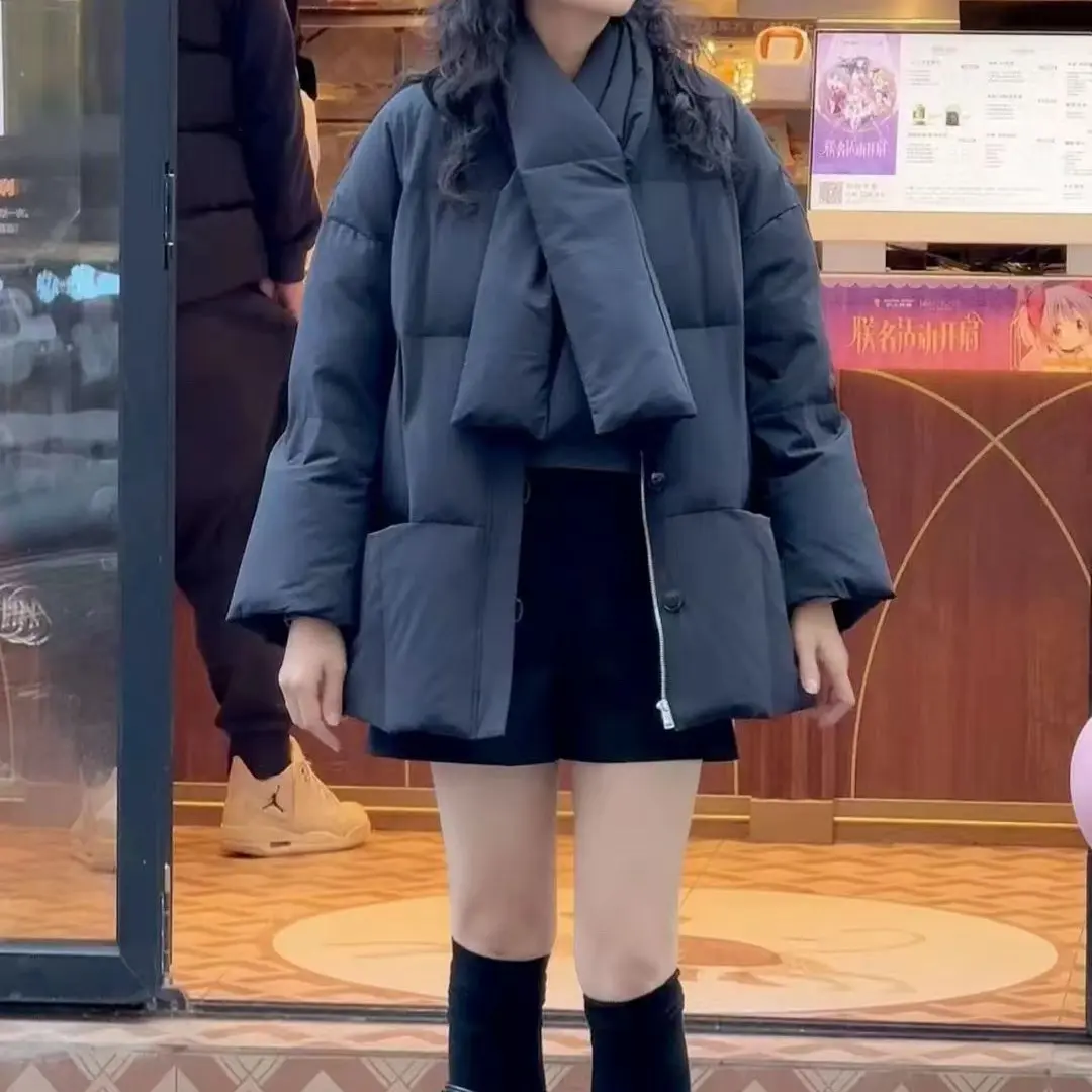 白鸭绒冬季加厚圆领百搭休闲时尚中长款保暖锁温外套