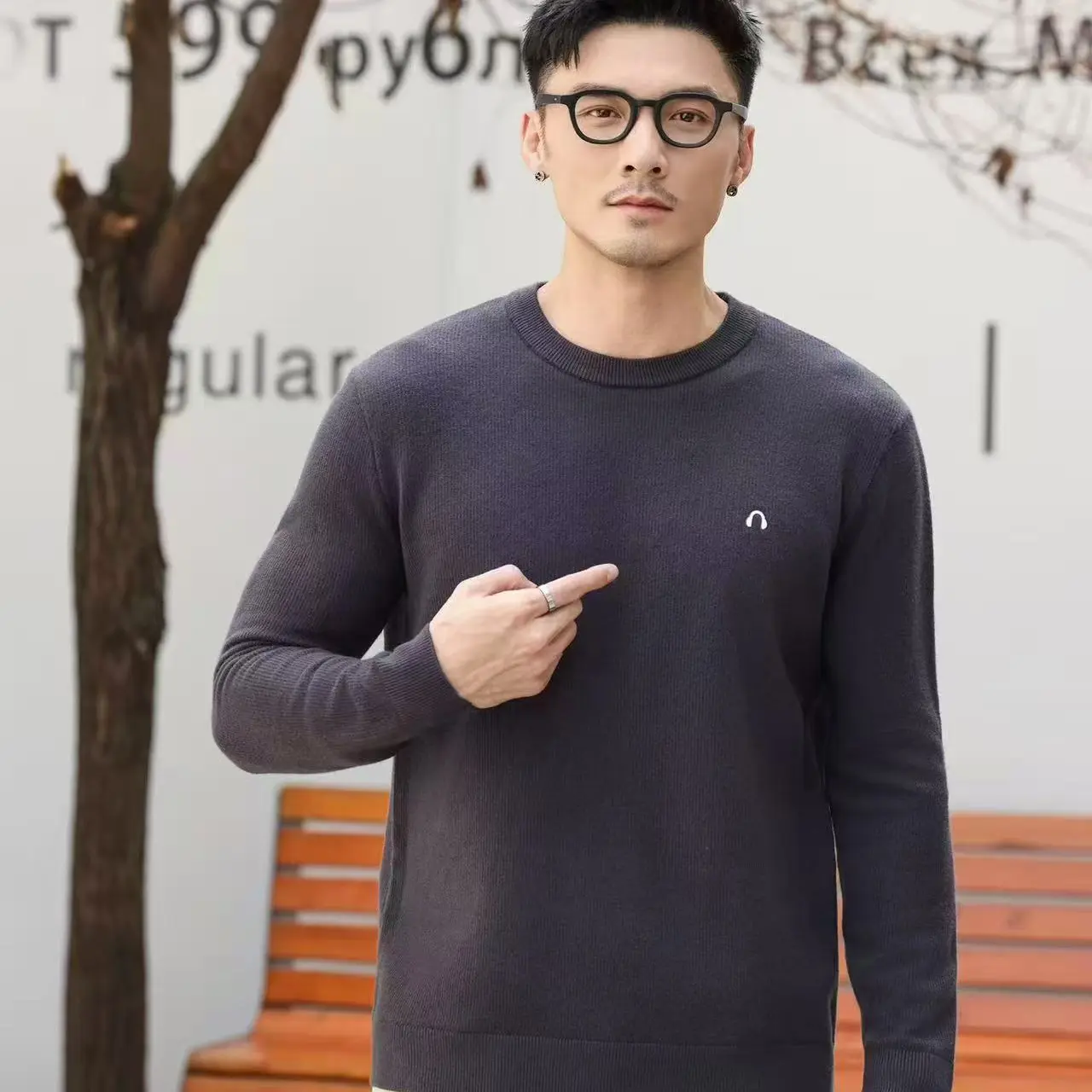 上衣圆领休闲套衫男士秋季保暖毛衣经典标准厚款百搭