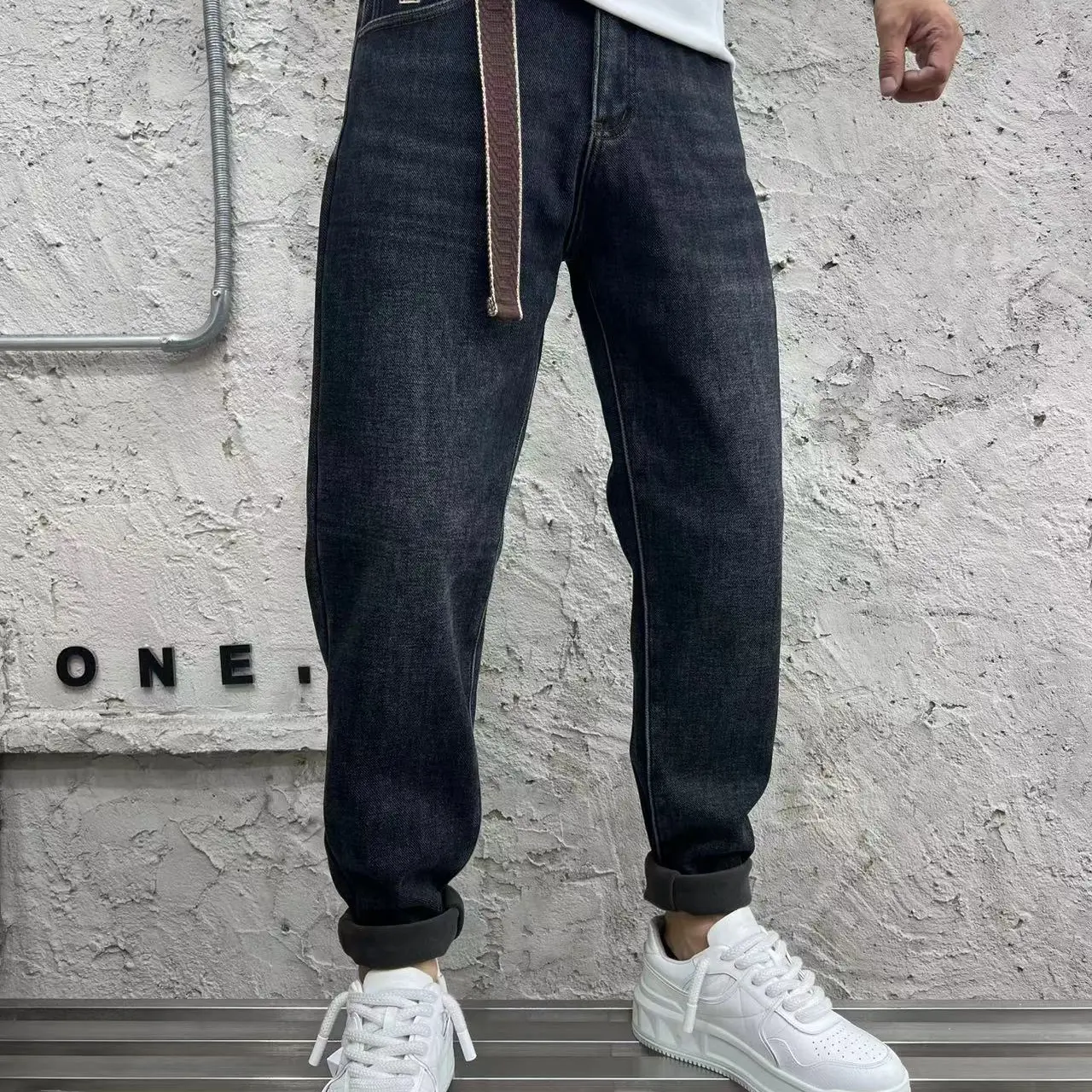 冬季男士牛仔裤黑灰色加绒加厚保暖宽松直筒弹力水洗百搭休闲裤