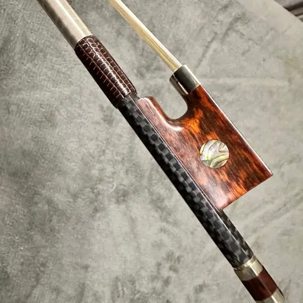 4/4小提碳千弓 优质马尾 弹性好强度高适合演奏者