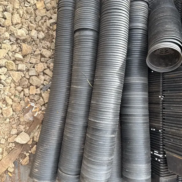 黑色塑料旧花盆 矮胖口径13.5高度9.5福利40个