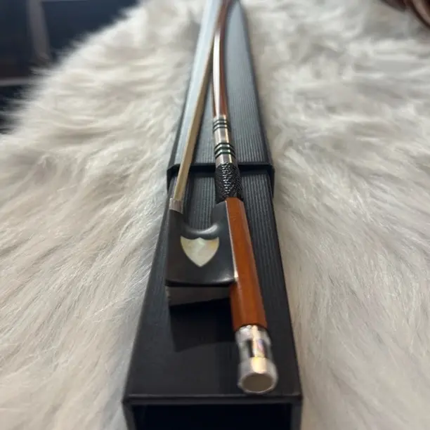 《银河》小提琴苏木实木演奏级弓子