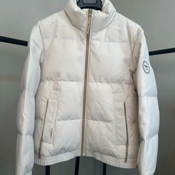 H撤柜男士立领鹅绒加厚保暖防风冬季短款外套剪标介意勿拍