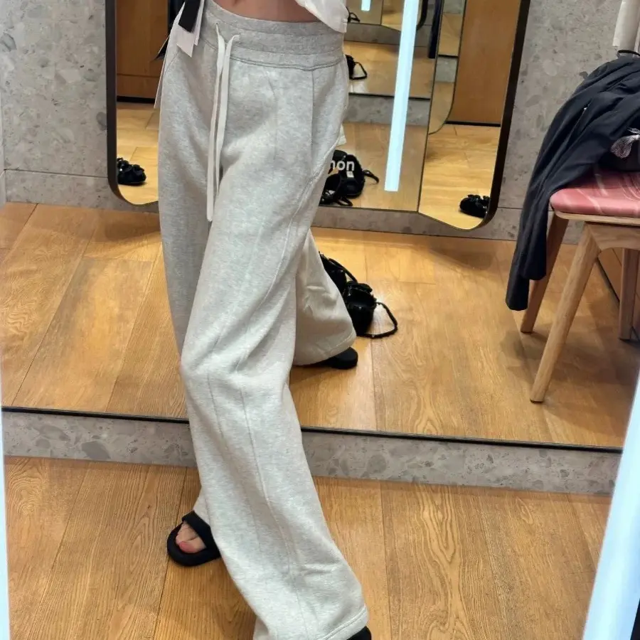 灰色美式运动阔腿卫裤女款高腰显瘦宽松直筒休闲裤