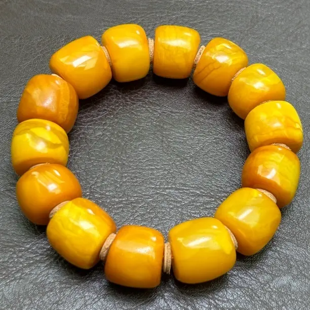 浓蜡花蜡马蹄单圈手串