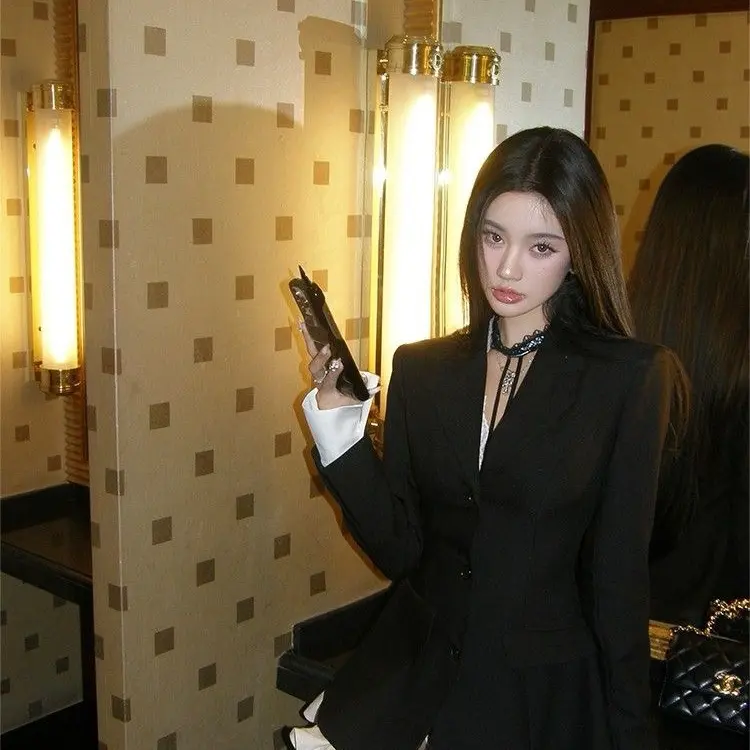 大码胖MM秋季韩系简约风收腰显瘦黑色西装连衣裙高级感黑色连衣裙