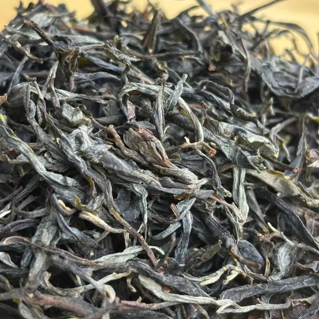 冰岛产区懂过磨烈古树晒青茶