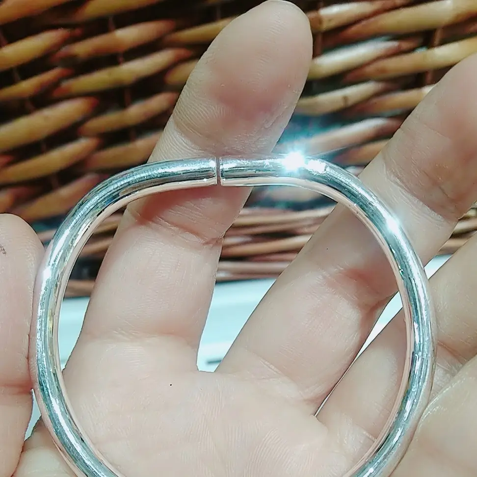 足银手镯 实心光面泥鳅贝手镯