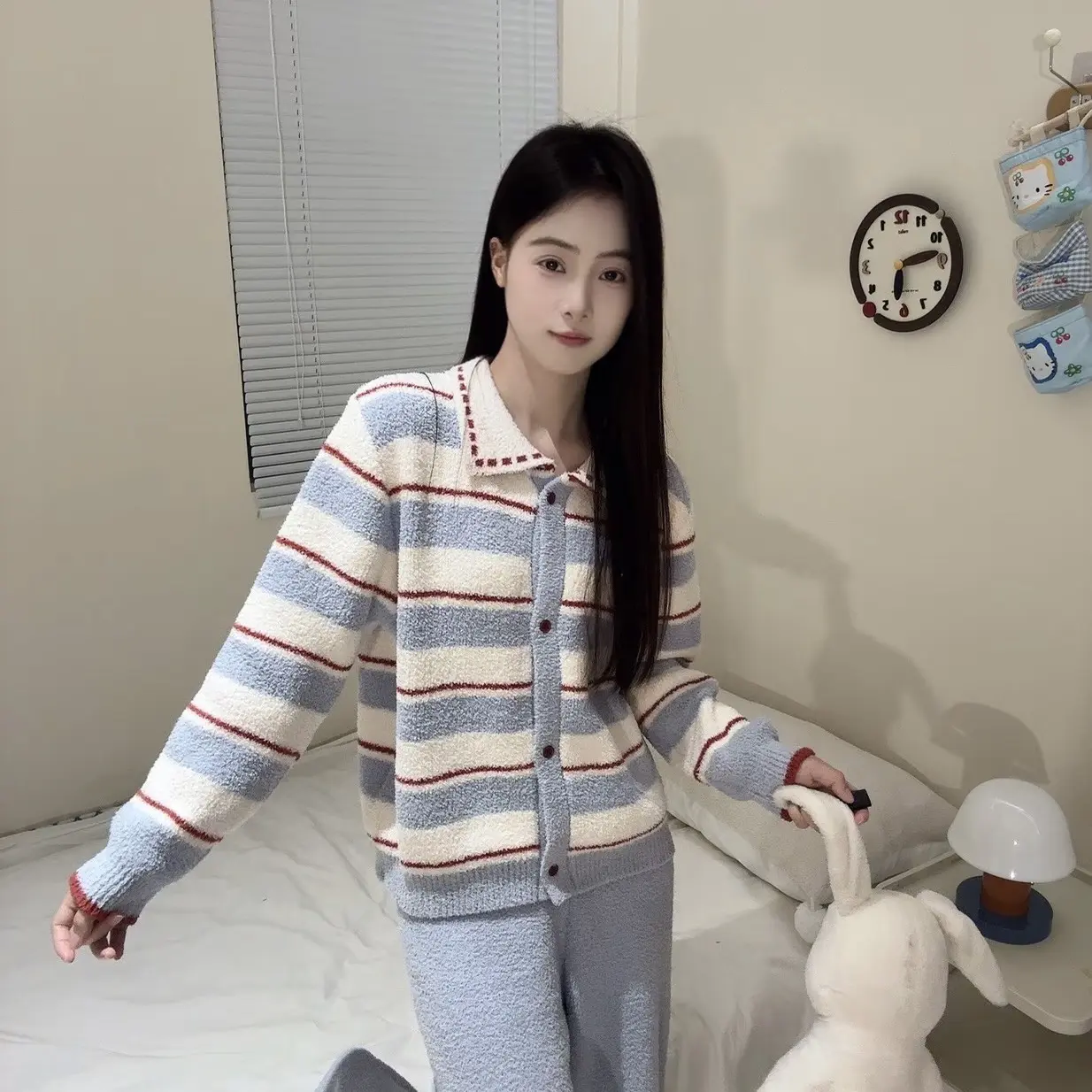 韩版撞色时尚条纹半边绒睡衣女早秋宽松舒适家居服可外穿