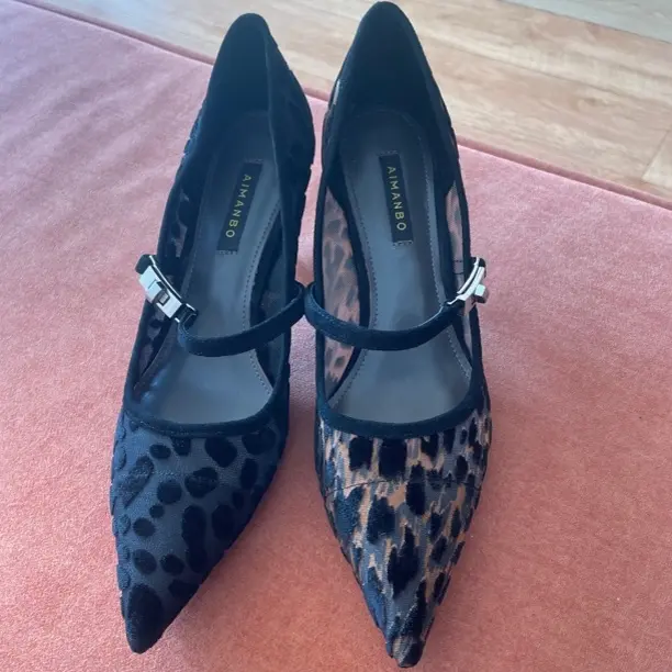 方头常规薄款防滑尖头细跟高跟鞋夏季浅口气质春季鞋子高跟鞋