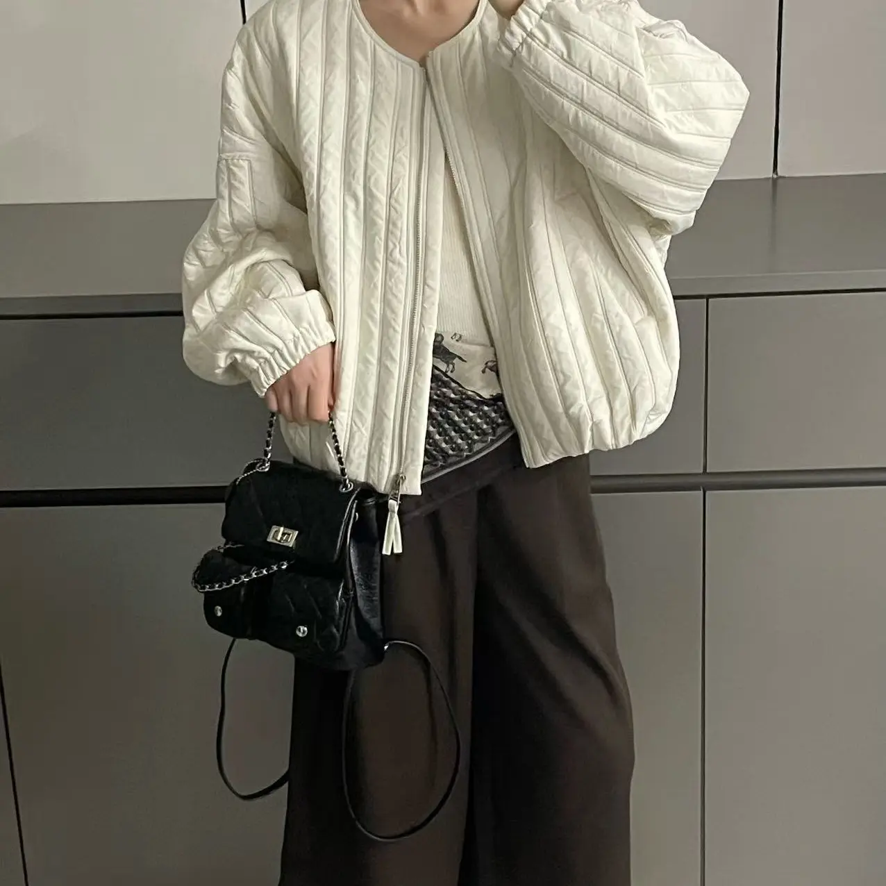 圆领标准女常规款纯色外套棉服长袖拉链简约风常规