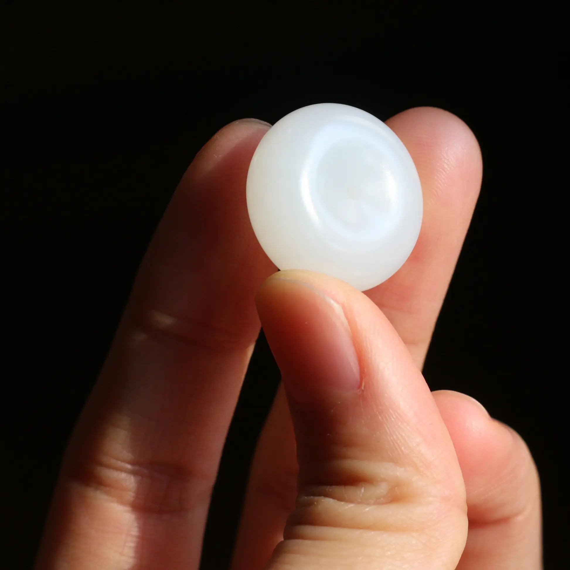 和田玉胖墩平安扣