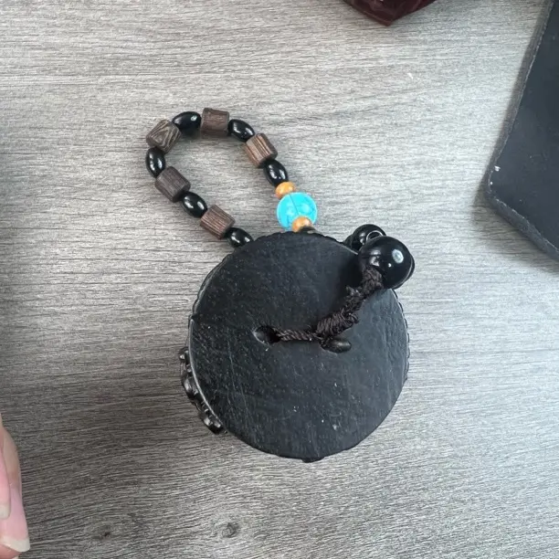 4紫檀木4人圆形手把件手中有米高7.5