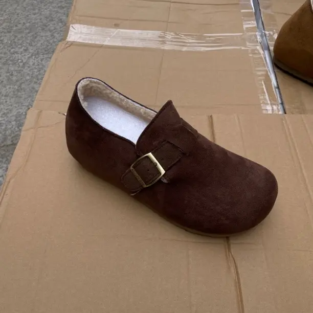 时尚休闲鞋勃肯鞋加棉加厚底