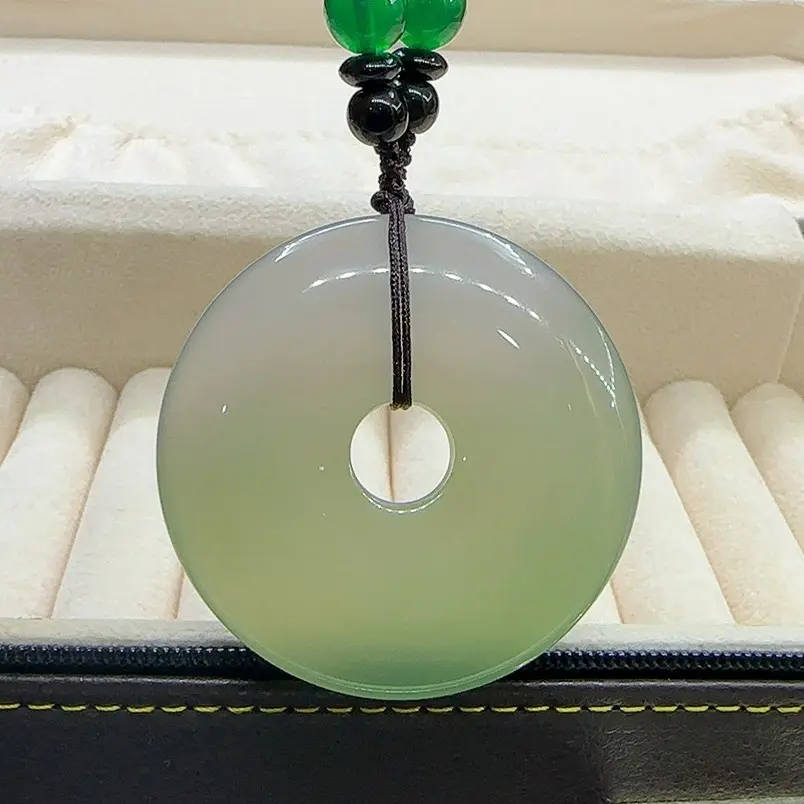 平安扣玉高端珠宝玉石挂件