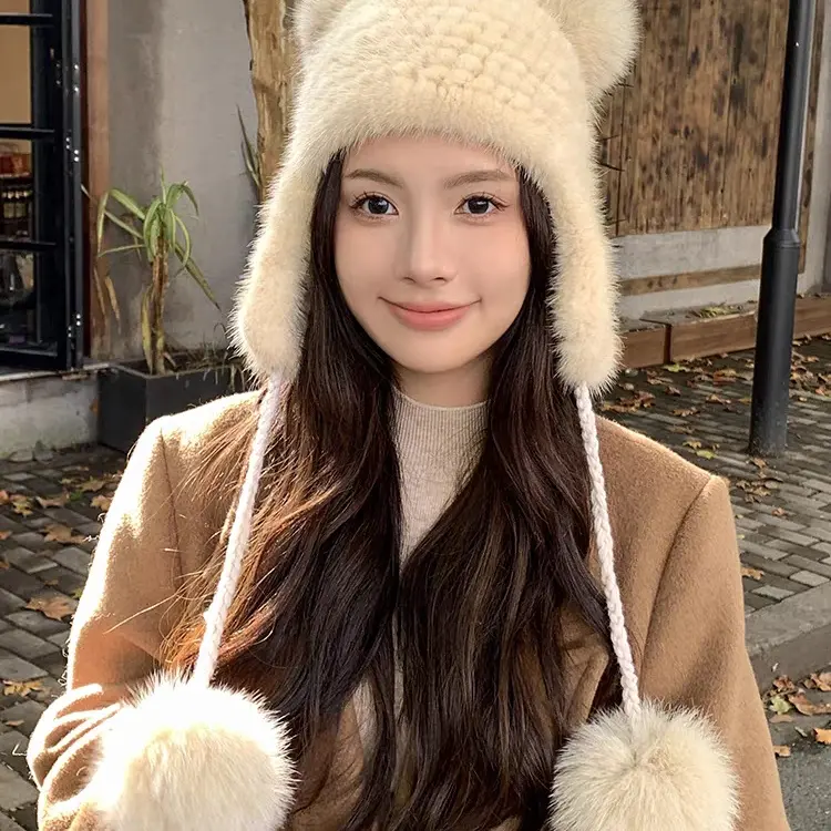 新款女士秋冬毛绒小熊帽保暖护耳显脸小百搭时尚