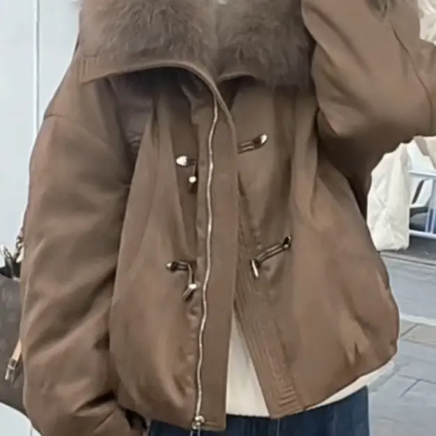 冬季女士毛领短款白鸭绒时尚宽松保暖显瘦羽绒服