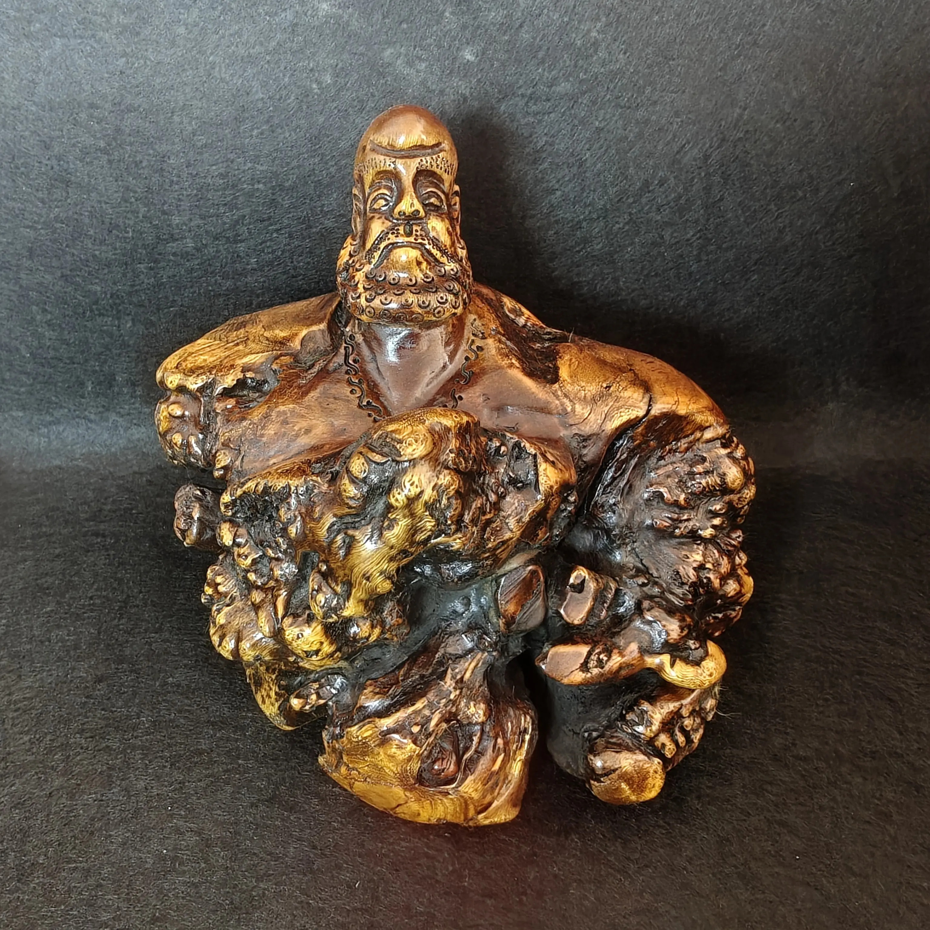 手工雕刻达摩木质摆件适合家居办公室装饰