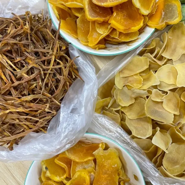 关坪村农家自制土豆薄片新货