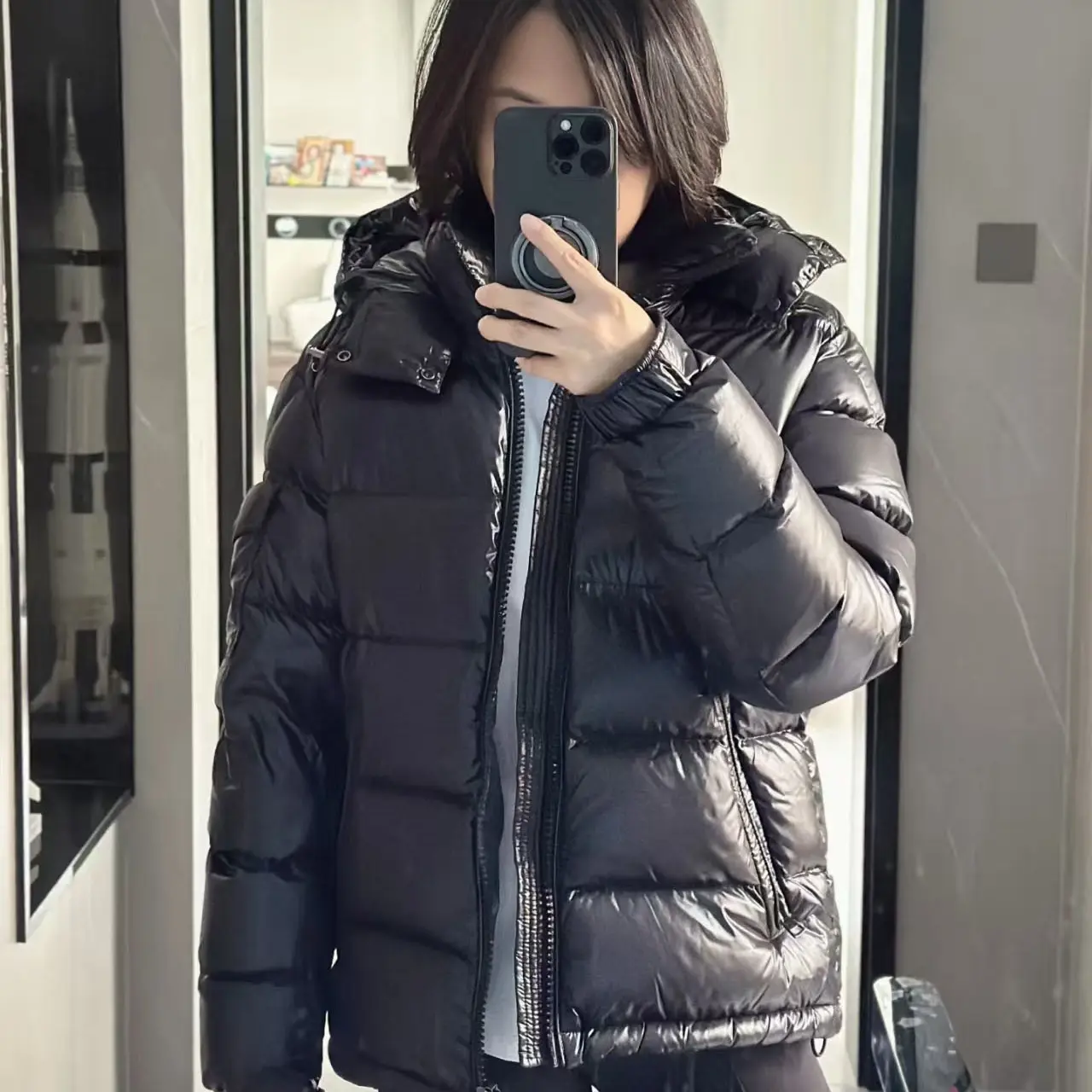 25新情侣款短款时尚三防加厚连帽极寒保暖宽松男女同款羽绒外套