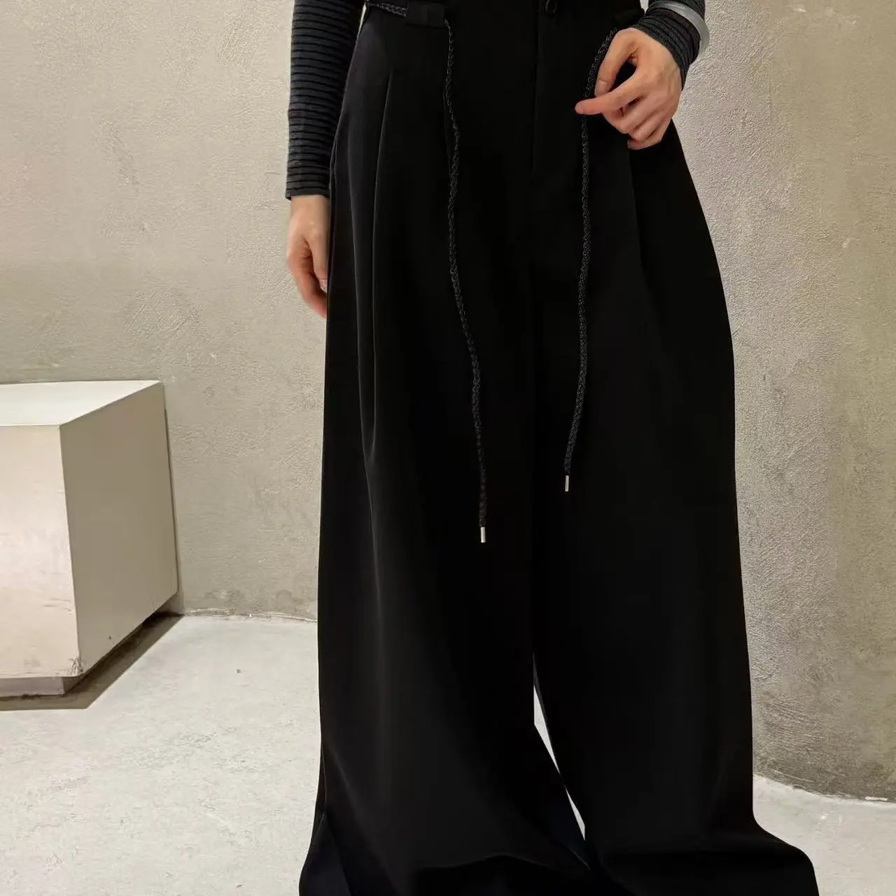 早秋新款韩系百搭高腰显瘦休闲阔腿拖地女裤