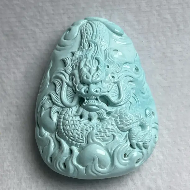 龙牌精工雕刻料挂件收藏品