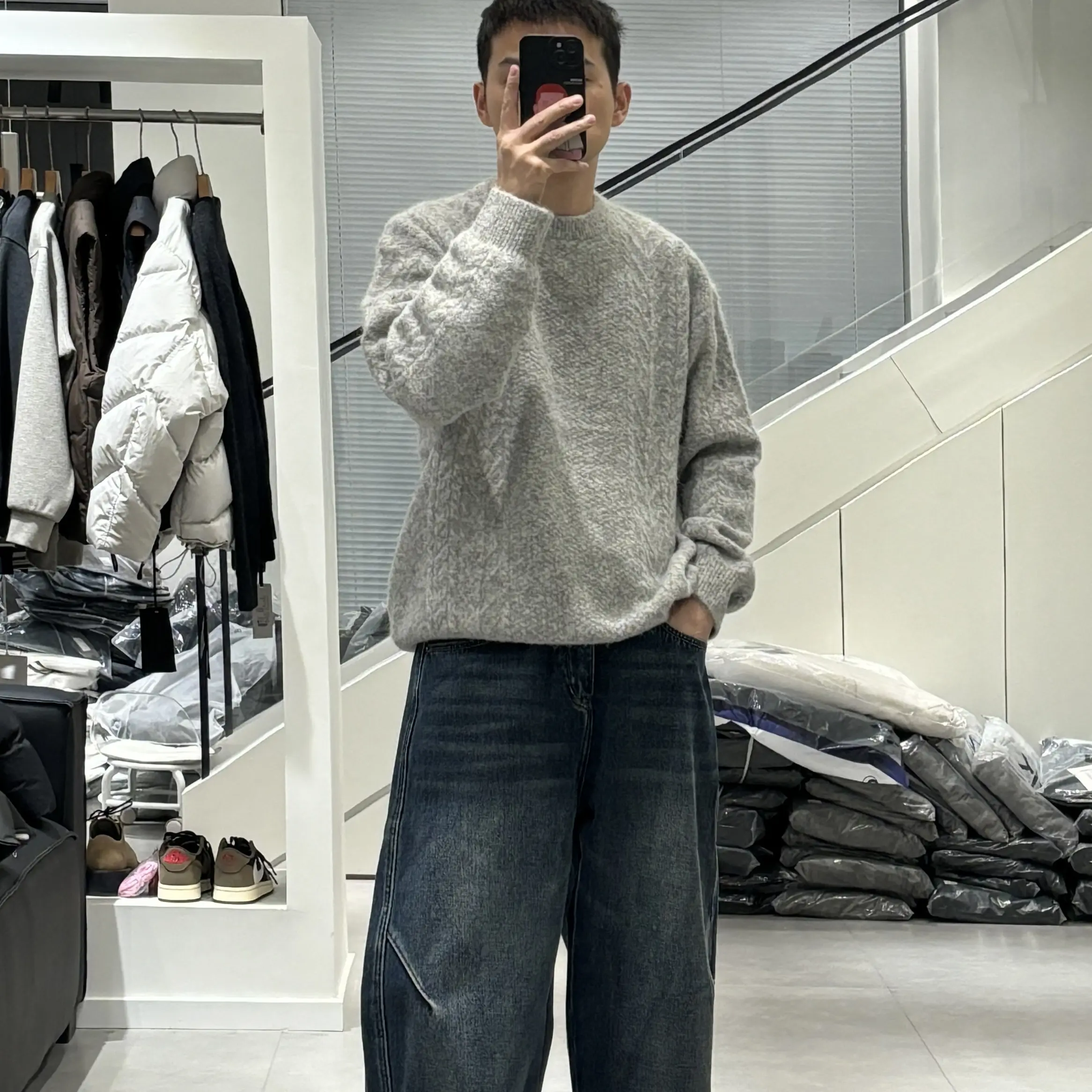 男士冬季高品绵羊毛混纺长绒毛名族风圆领针织毛衣6052