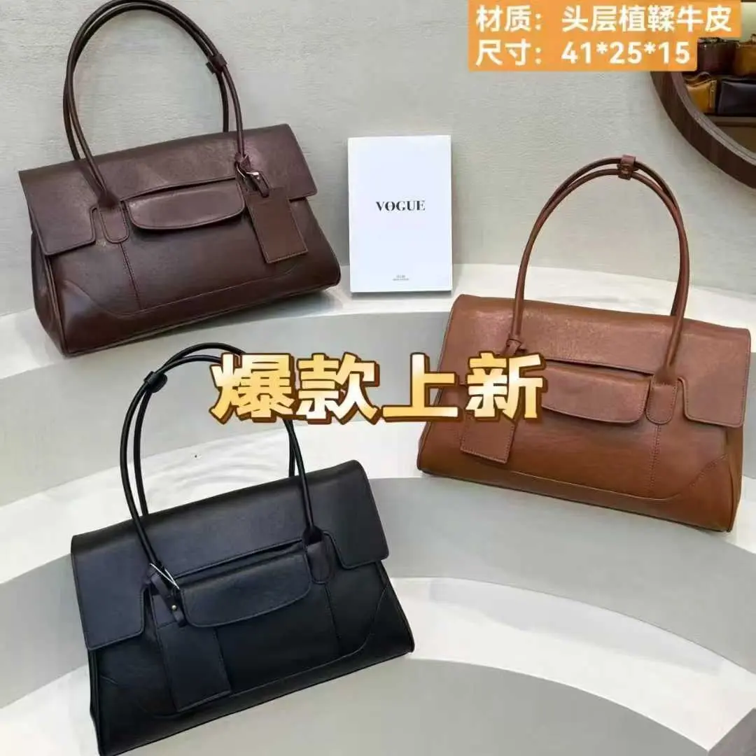 大容量托特包轻奢新款百搭通勤手拎斜跨女包复古风单肩包咖真皮