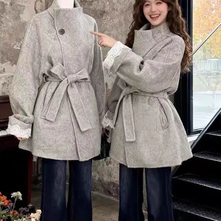 韩版袖口拼接蕾丝立领外套小个子赫本风外套洋气时尚百搭网红