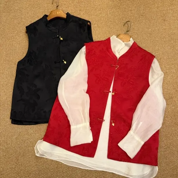 {喜上眉梢}南油订单大码新中式立领提花盘扣国风马甲秋季女上衣