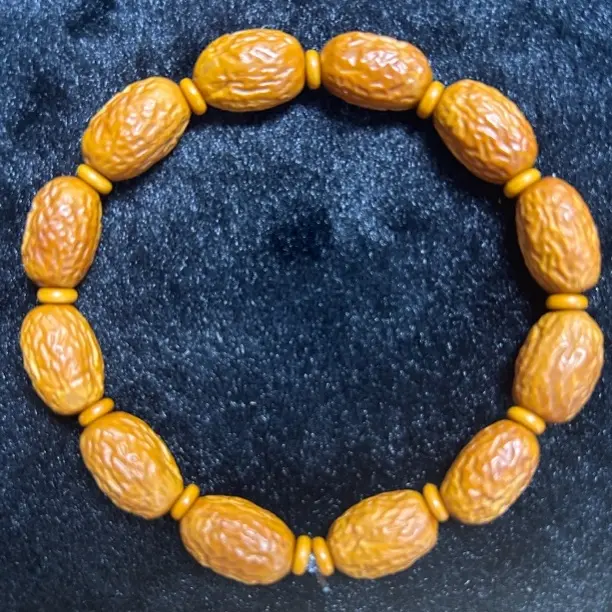 原生态橄榄核小红枣