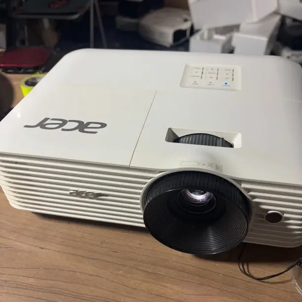 Acer 高清长焦投影仪 运费到付