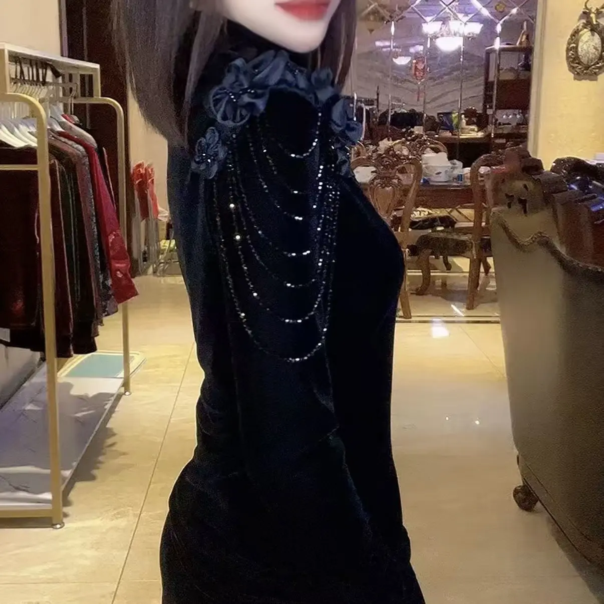 春秋新款半高领丝绒修身长袖打底衫女时尚百搭显瘦