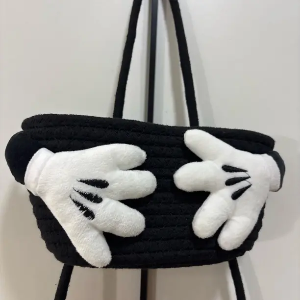 壁挂款卡通元素三层款收纳挂袋车载手工收纳袋卡通卫生间储物毛绒