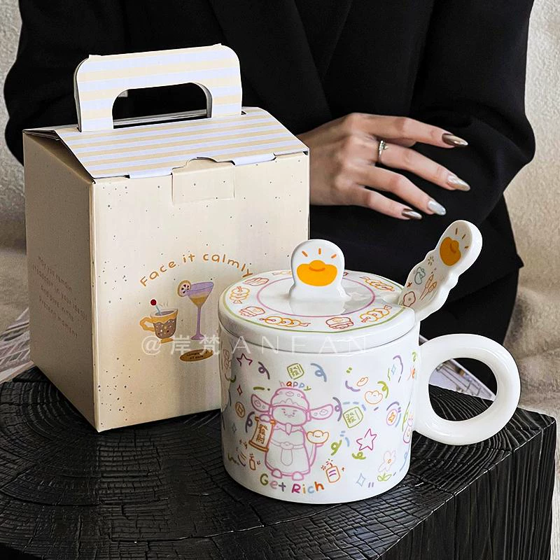 新款财神爷卡通可爱陶瓷马克杯带盖勺家用办公室饮水杯咖啡杯茶杯